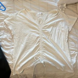 White casual T-shirt top